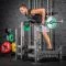 Bent-over rows met borstondersteuning op het ATX Barbell Row Rack